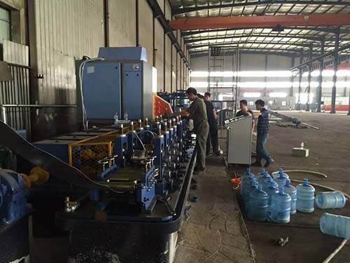 <a href=http://www.nbcnkg.cn/qianyascg/ target=_blank class=infotextkey>鉗壓式聲測管</a>每米價格